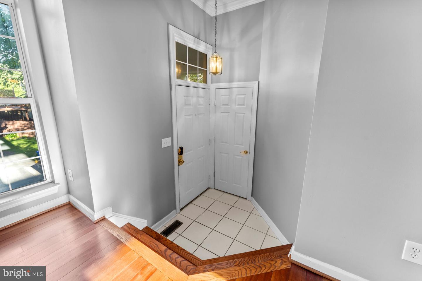 20580 WILLOUGHBY SQ, STERLING, Virginia 20165, 3 Bedrooms Bedrooms, ,2 BathroomsBathrooms,Residential,For sale,20580 WILLOUGHBY SQ,VALO2097520 MLS # VALO2097520