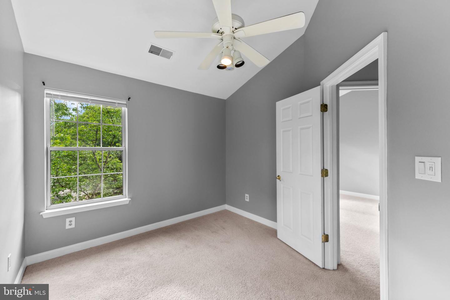 20580 WILLOUGHBY SQ, STERLING, Virginia 20165, 3 Bedrooms Bedrooms, ,2 BathroomsBathrooms,Residential,For sale,20580 WILLOUGHBY SQ,VALO2097520 MLS # VALO2097520