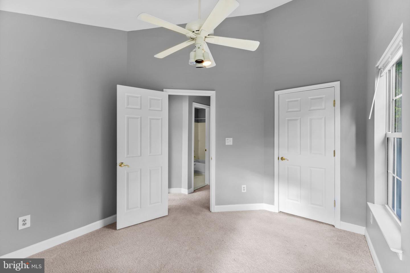 20580 WILLOUGHBY SQ, STERLING, Virginia 20165, 3 Bedrooms Bedrooms, ,2 BathroomsBathrooms,Residential,For sale,20580 WILLOUGHBY SQ,VALO2097520 MLS # VALO2097520