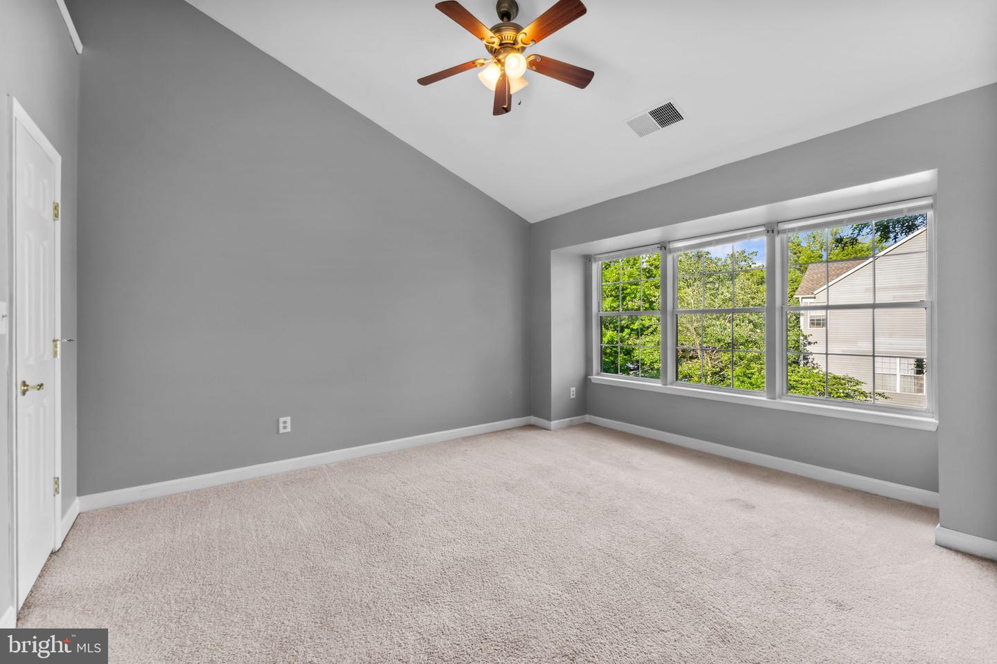 20580 WILLOUGHBY SQ, STERLING, Virginia 20165, 3 Bedrooms Bedrooms, ,2 BathroomsBathrooms,Residential,For sale,20580 WILLOUGHBY SQ,VALO2097520 MLS # VALO2097520