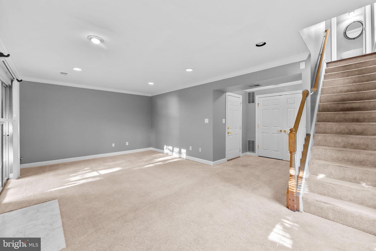 20580 WILLOUGHBY SQ, STERLING, Virginia 20165, 3 Bedrooms Bedrooms, ,2 BathroomsBathrooms,Residential,For sale,20580 WILLOUGHBY SQ,VALO2097520 MLS # VALO2097520