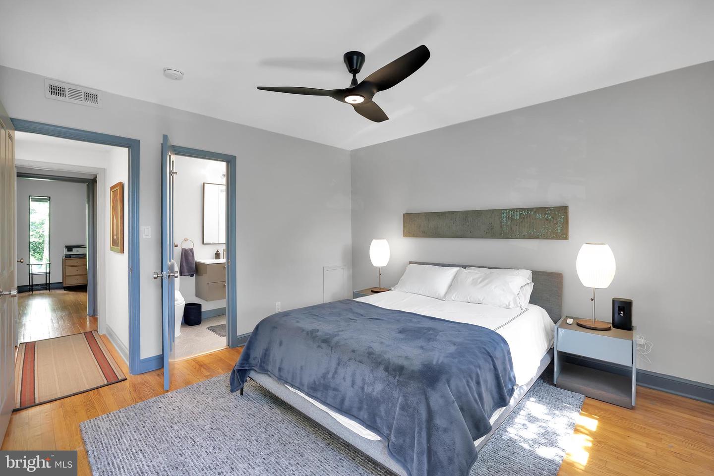 2209 ONTARIO RD NW, WASHINGTON, District Of Columbia 20009, 2 Bedrooms Bedrooms, ,2 BathroomsBathrooms,Residential,For sale,2209 ONTARIO RD NW,DCDC2202046 MLS # DCDC2202046
