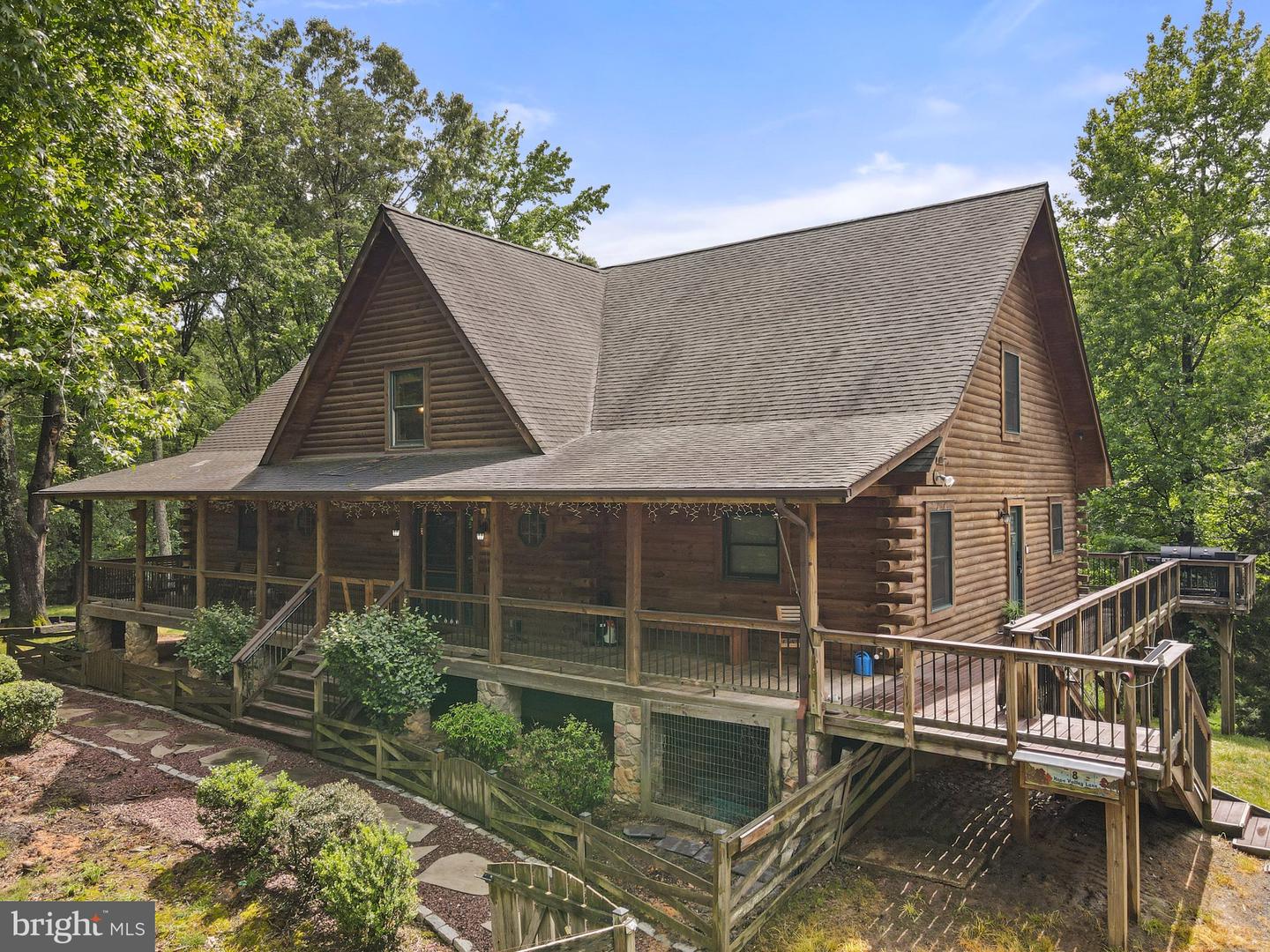 8 HOPE VALLEY LN, STAFFORD, Virginia 22554, 7 Bedrooms Bedrooms, ,4 BathroomsBathrooms,Residential,For sale,8 HOPE VALLEY LN,VAST2038930 MLS # VAST2038930