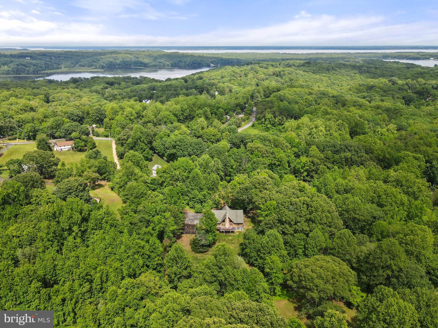 8 HOPE VALLEY LN, STAFFORD, Virginia 22554, 7 Bedrooms Bedrooms, ,4 BathroomsBathrooms,Residential,For sale,8 HOPE VALLEY LN,VAST2038930 MLS # VAST2038930