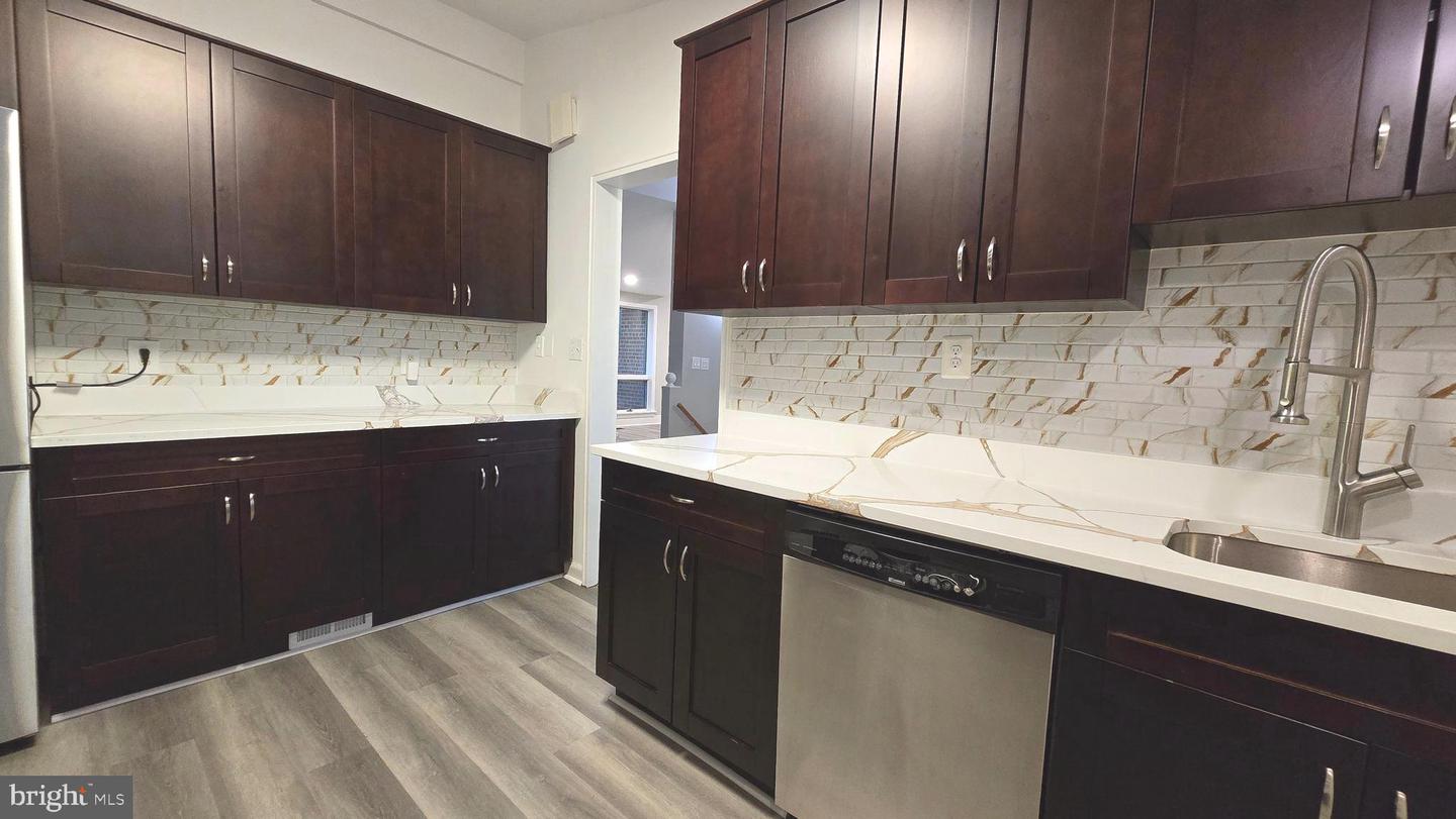 6603 BYRNES DR, MCLEAN, Virginia 22101, 5 Bedrooms Bedrooms, ,4 BathroomsBathrooms,Residential,For sale,6603 BYRNES DR,VAFX2242682 MLS # VAFX2242682
