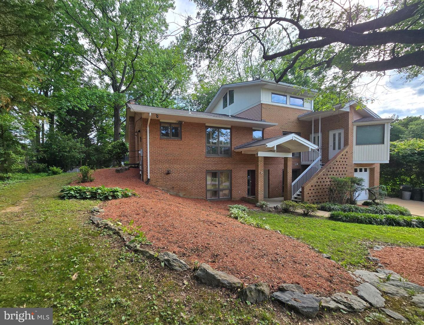 6603 BYRNES DR, MCLEAN, Virginia 22101, 5 Bedrooms Bedrooms, ,4 BathroomsBathrooms,Residential,For sale,6603 BYRNES DR,VAFX2242682 MLS # VAFX2242682