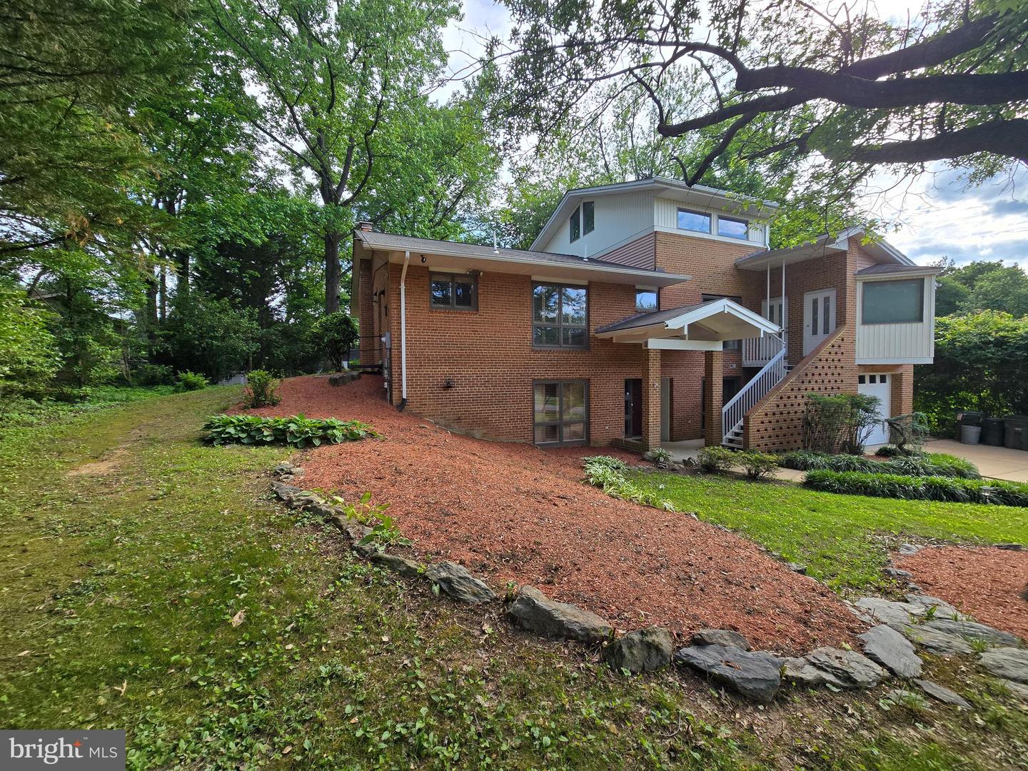 6603 BYRNES DR, MCLEAN, Virginia 22101, 5 Bedrooms Bedrooms, ,4 BathroomsBathrooms,Residential,For sale,6603 BYRNES DR,VAFX2242682 MLS # VAFX2242682