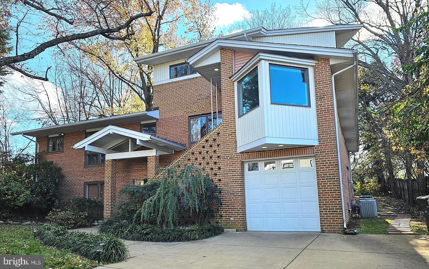 6603 BYRNES DR, MCLEAN, Virginia 22101, 5 Bedrooms Bedrooms, ,4 BathroomsBathrooms,Residential,For sale,6603 BYRNES DR,VAFX2242682 MLS # VAFX2242682