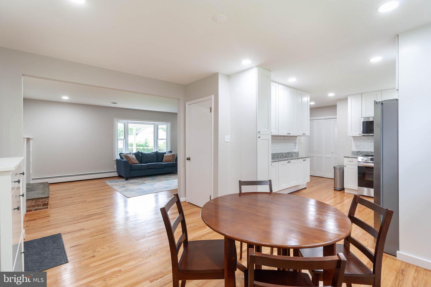 4510 VILLAGE DR, FAIRFAX, Virginia 22030, 4 Bedrooms Bedrooms, ,2 BathroomsBathrooms,Residential,For sale,4510 VILLAGE DR,VAFX2242690 MLS # VAFX2242690