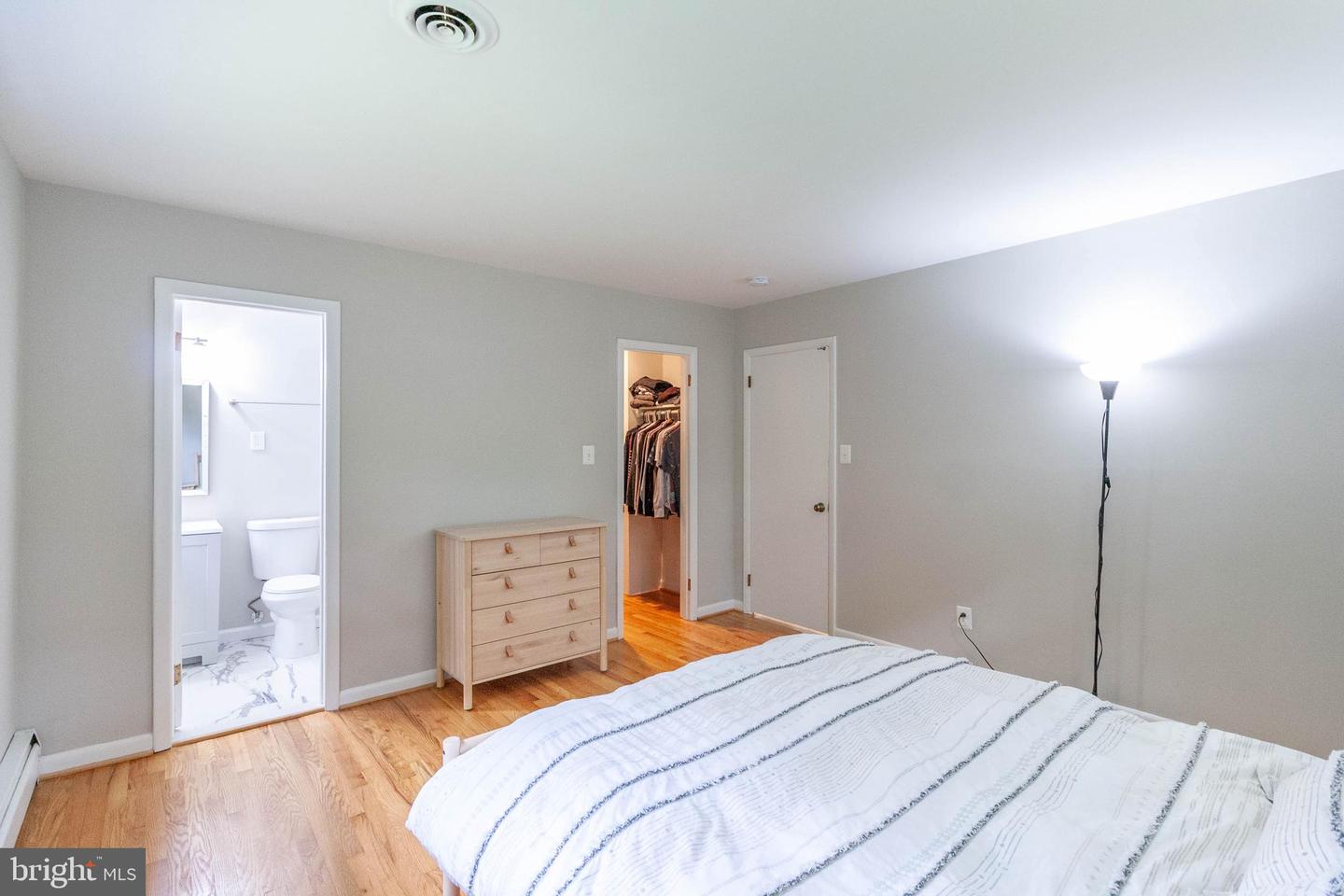 4510 VILLAGE DR, FAIRFAX, Virginia 22030, 4 Bedrooms Bedrooms, ,2 BathroomsBathrooms,Residential,For sale,4510 VILLAGE DR,VAFX2242690 MLS # VAFX2242690