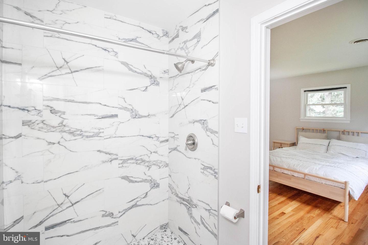 4510 VILLAGE DR, FAIRFAX, Virginia 22030, 4 Bedrooms Bedrooms, ,2 BathroomsBathrooms,Residential,For sale,4510 VILLAGE DR,VAFX2242690 MLS # VAFX2242690