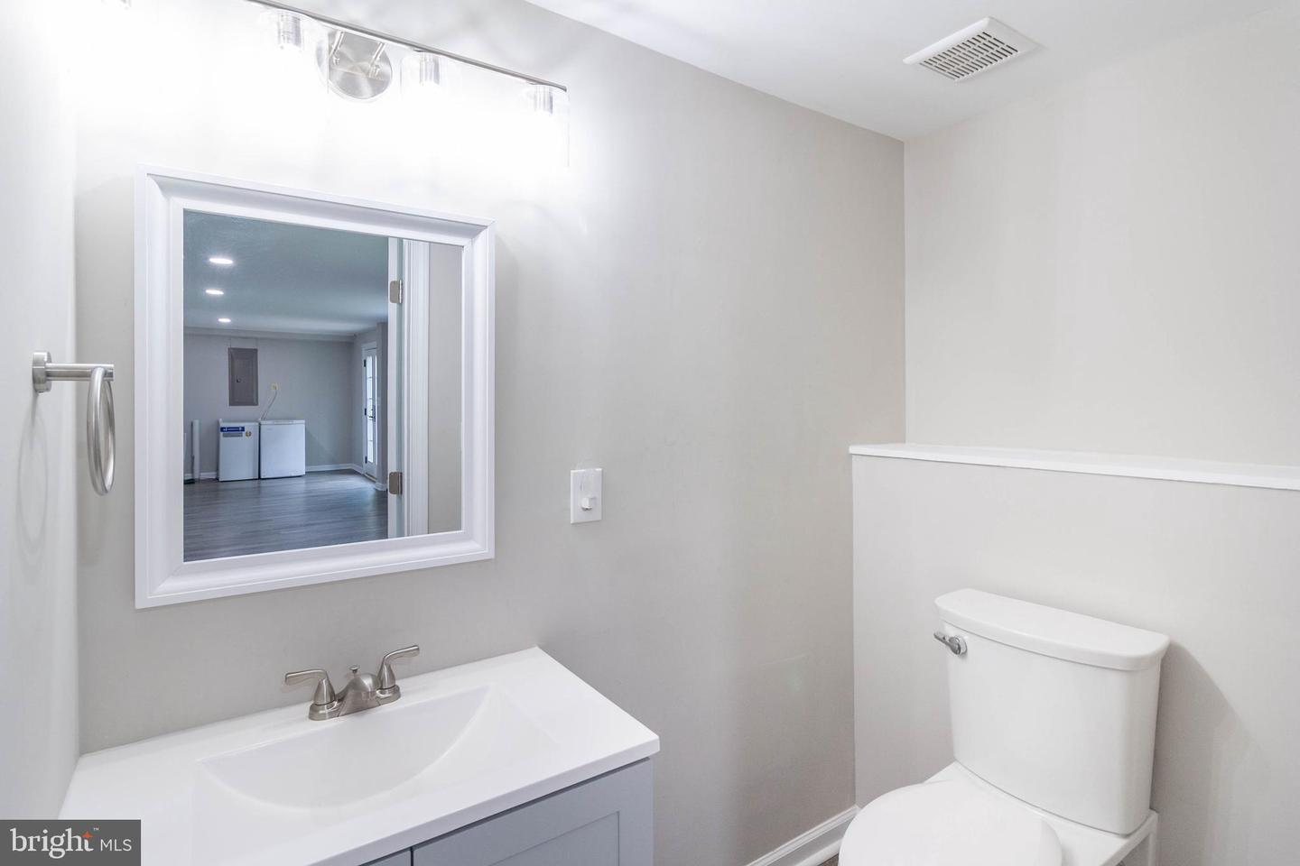 4510 VILLAGE DR, FAIRFAX, Virginia 22030, 4 Bedrooms Bedrooms, ,2 BathroomsBathrooms,Residential,For sale,4510 VILLAGE DR,VAFX2242690 MLS # VAFX2242690