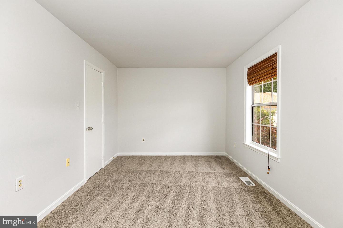 211 WESTMINSTER LN #119, STAFFORD, Virginia 22556, 3 Bedrooms Bedrooms, ,2 BathroomsBathrooms,Residential,For sale,211 WESTMINSTER LN #119,VAST2039152 MLS # VAST2039152