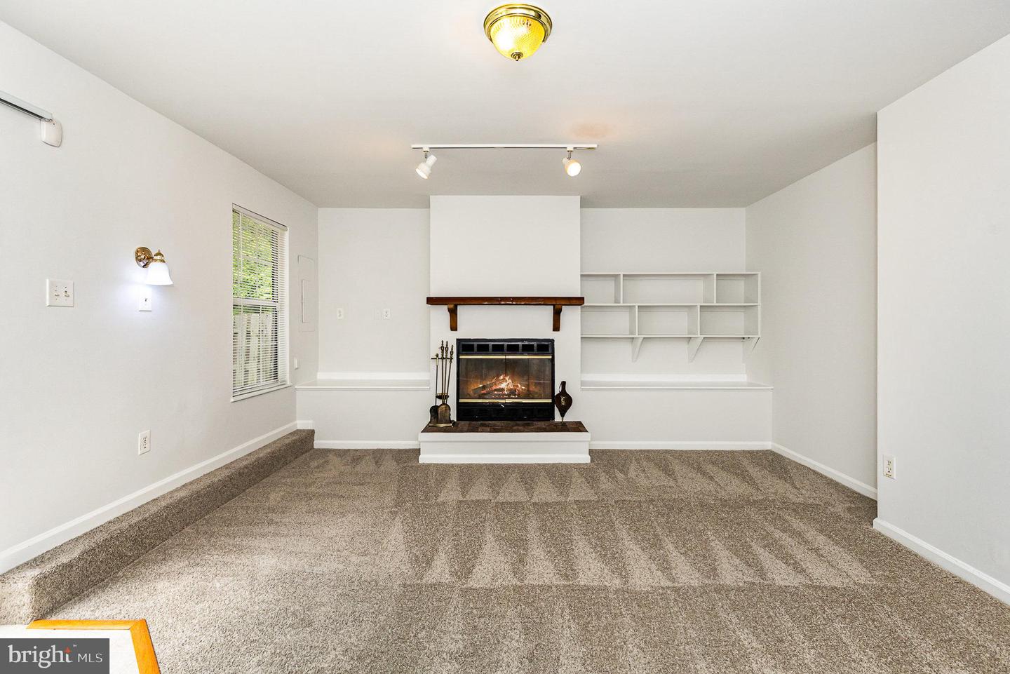211 WESTMINSTER LN #119, STAFFORD, Virginia 22556, 3 Bedrooms Bedrooms, ,2 BathroomsBathrooms,Residential,For sale,211 WESTMINSTER LN #119,VAST2039152 MLS # VAST2039152