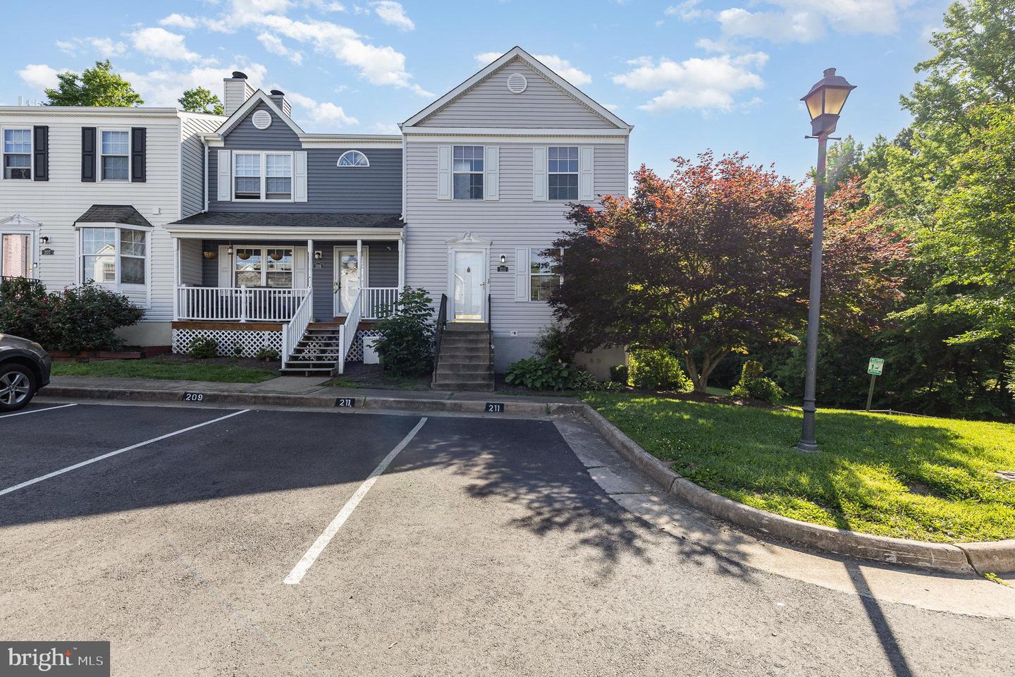 211 WESTMINSTER LN #119, STAFFORD, Virginia 22556, 3 Bedrooms Bedrooms, ,2 BathroomsBathrooms,Residential,For sale,211 WESTMINSTER LN #119,VAST2039152 MLS # VAST2039152