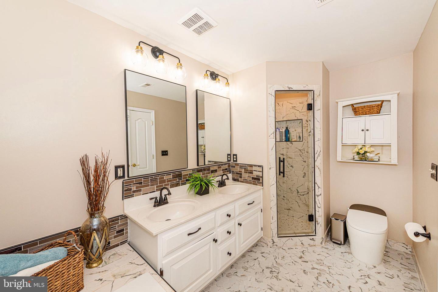 15381 BRONCO WAY, WOODBRIDGE, Virginia 22193, 3 Bedrooms Bedrooms, ,2 BathroomsBathrooms,Residential,For sale,15381 BRONCO WAY,VAPW2095458 MLS # VAPW2095458