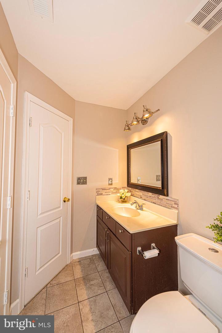15381 BRONCO WAY, WOODBRIDGE, Virginia 22193, 3 Bedrooms Bedrooms, ,2 BathroomsBathrooms,Residential,For sale,15381 BRONCO WAY,VAPW2095458 MLS # VAPW2095458
