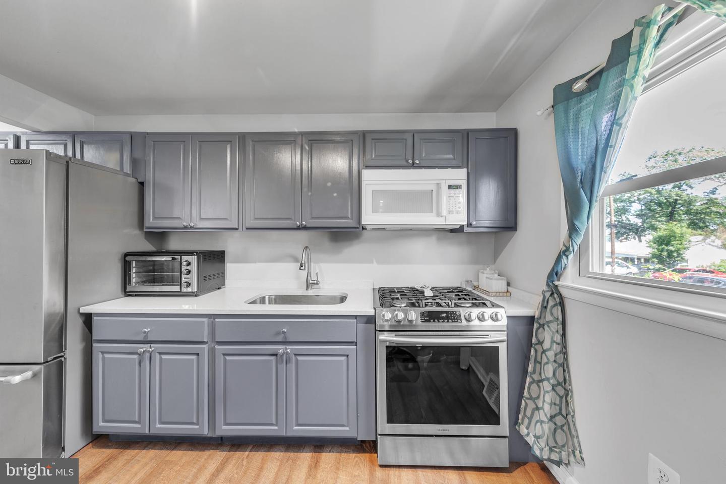 113 TREMONT ST, MANASSAS PARK, Virginia 20111, 3 Bedrooms Bedrooms, ,2 BathroomsBathrooms,Residential,For sale,113 TREMONT ST,VAMP2003062 MLS # VAMP2003062