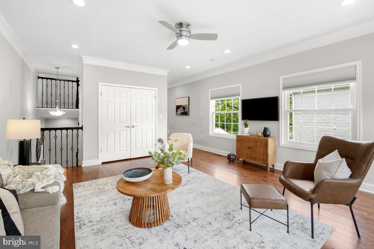 1122 45TH ST NE, WASHINGTON, District Of Columbia 20019, 4 Bedrooms Bedrooms, ,3 BathroomsBathrooms,Residential,For sale,1122 45TH ST NE,DCDC2202274 MLS # DCDC2202274