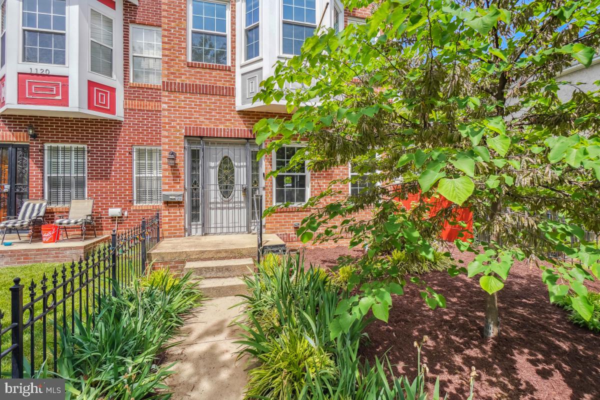1122 45TH ST NE, WASHINGTON, District Of Columbia 20019, 4 Bedrooms Bedrooms, ,3 BathroomsBathrooms,Residential,For sale,1122 45TH ST NE,DCDC2202274 MLS # DCDC2202274