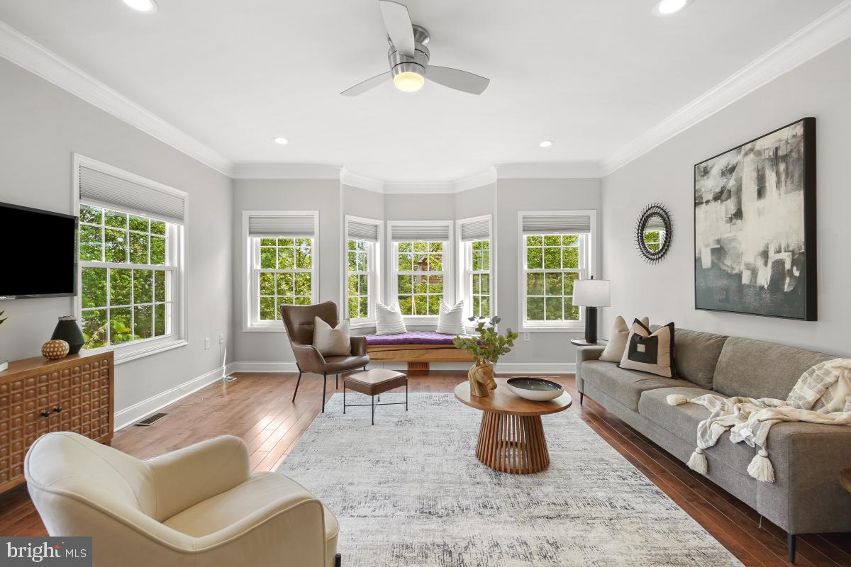 1122 45TH ST NE, WASHINGTON, District Of Columbia 20019, 4 Bedrooms Bedrooms, ,3 BathroomsBathrooms,Residential,For sale,1122 45TH ST NE,DCDC2202274 MLS # DCDC2202274