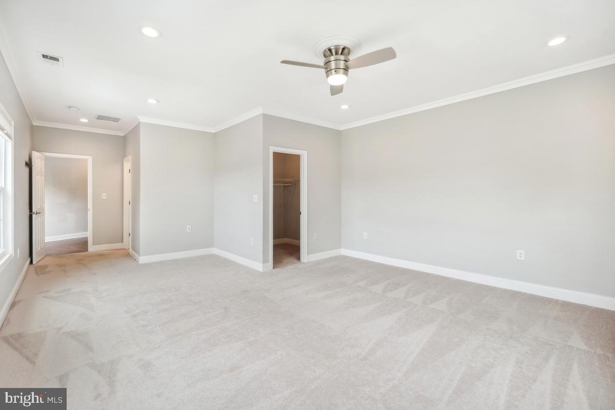 1122 45TH ST NE, WASHINGTON, District Of Columbia 20019, 4 Bedrooms Bedrooms, ,3 BathroomsBathrooms,Residential,For sale,1122 45TH ST NE,DCDC2202274 MLS # DCDC2202274