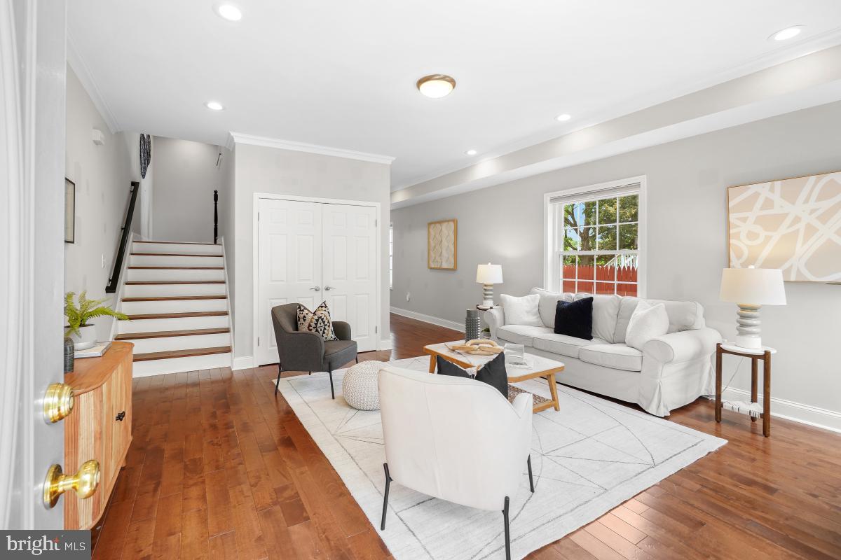 1122 45TH ST NE, WASHINGTON, District Of Columbia 20019, 4 Bedrooms Bedrooms, ,3 BathroomsBathrooms,Residential,For sale,1122 45TH ST NE,DCDC2202274 MLS # DCDC2202274