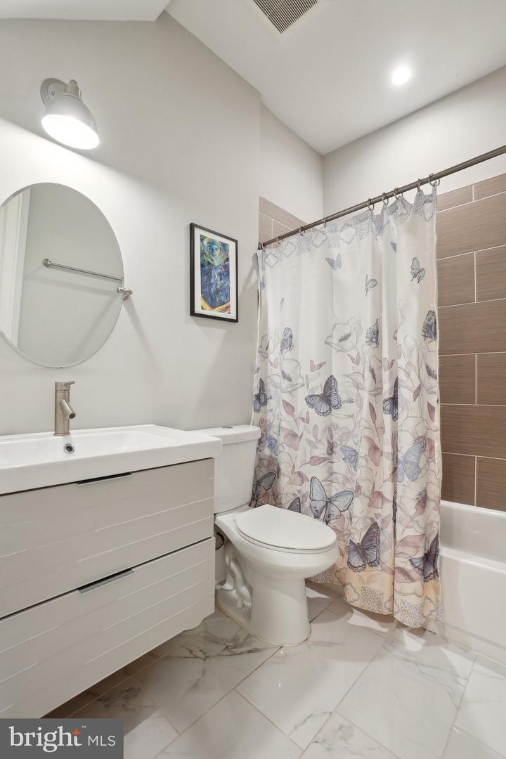 3615 10TH ST NW #A, WASHINGTON, District Of Columbia 20010, 2 Bedrooms Bedrooms, ,2 BathroomsBathrooms,Residential,For sale,3615 10TH ST NW #A,DCDC2202364 MLS # DCDC2202364