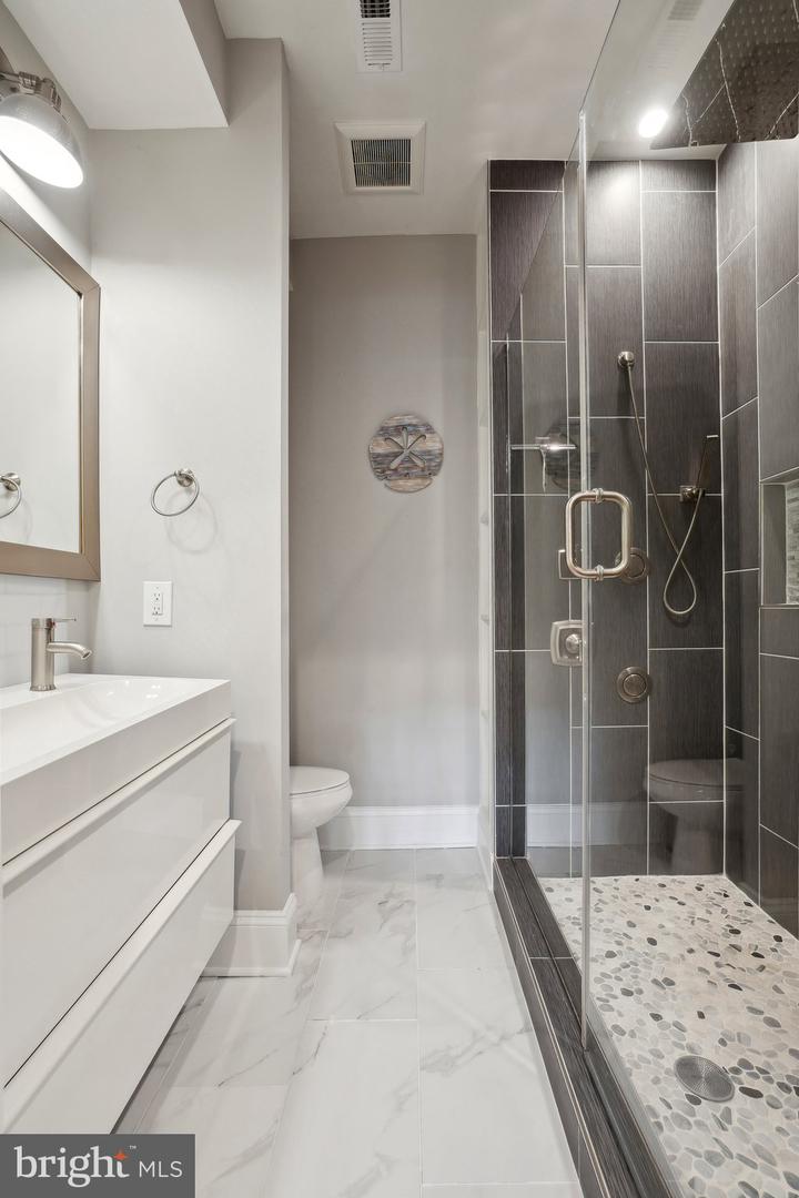 3615 10TH ST NW #A, WASHINGTON, District Of Columbia 20010, 2 Bedrooms Bedrooms, ,2 BathroomsBathrooms,Residential,For sale,3615 10TH ST NW #A,DCDC2202364 MLS # DCDC2202364