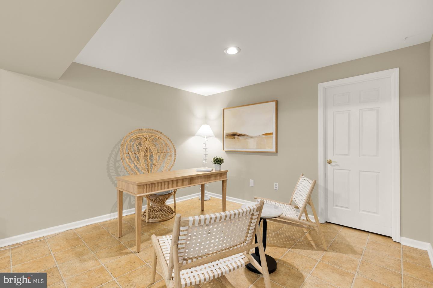 7504 OLDHAM WAY, ALEXANDRIA, Virginia 22315, 2 Bedrooms Bedrooms, ,3 BathroomsBathrooms,Residential,For sale,7504 OLDHAM WAY,VAFX2243080 MLS # VAFX2243080