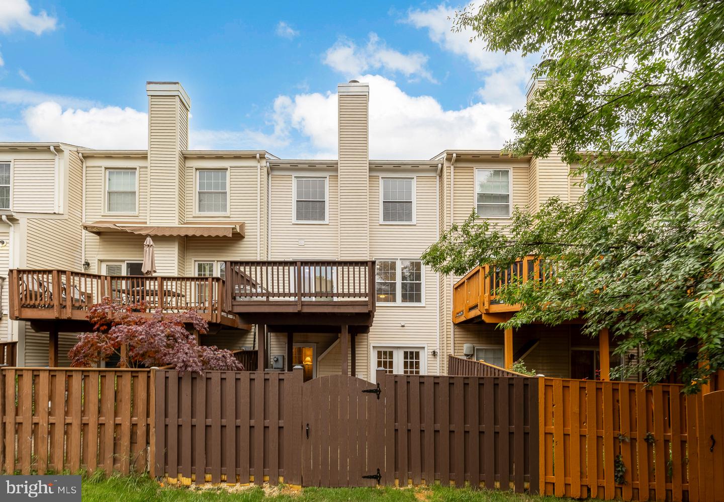 7504 OLDHAM WAY, ALEXANDRIA, Virginia 22315, 2 Bedrooms Bedrooms, ,3 BathroomsBathrooms,Residential,For sale,7504 OLDHAM WAY,VAFX2243080 MLS # VAFX2243080
