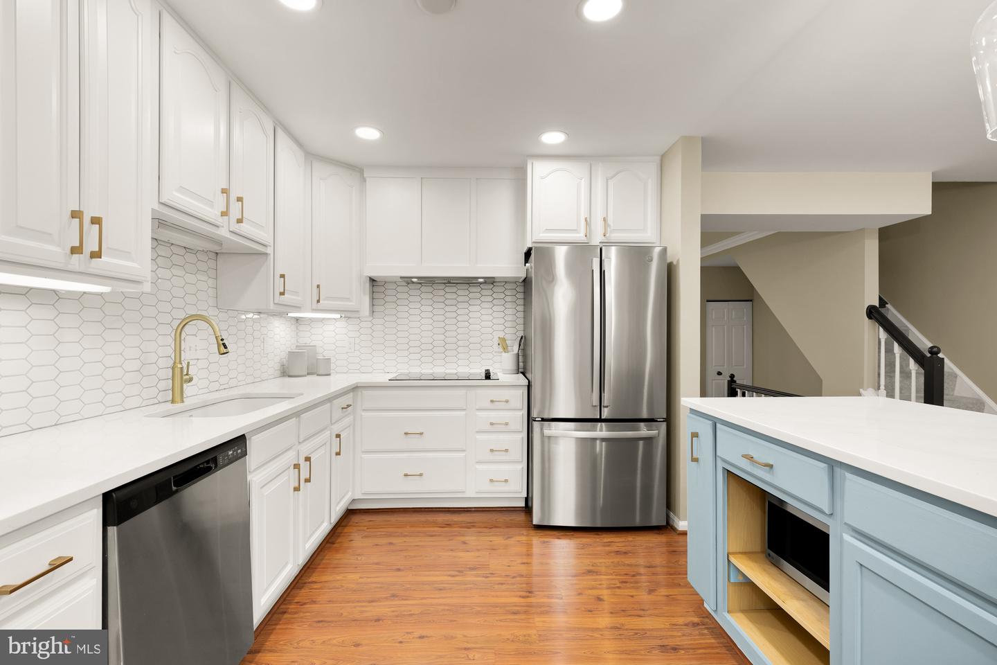 7504 OLDHAM WAY, ALEXANDRIA, Virginia 22315, 2 Bedrooms Bedrooms, ,3 BathroomsBathrooms,Residential,For sale,7504 OLDHAM WAY,VAFX2243080 MLS # VAFX2243080