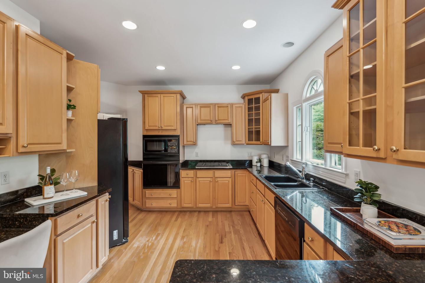 8109 CROOKED OAKS CT, GAINESVILLE, Virginia 20155, 4 Bedrooms Bedrooms, ,4 BathroomsBathrooms,Residential,For sale,8109 CROOKED OAKS CT,VAPW2095520 MLS # VAPW2095520