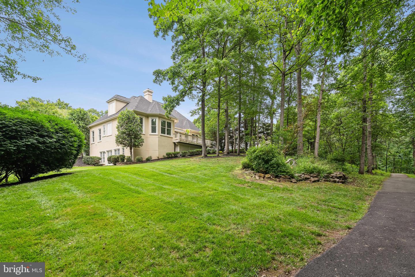 8109 CROOKED OAKS CT, GAINESVILLE, Virginia 20155, 4 Bedrooms Bedrooms, ,4 BathroomsBathrooms,Residential,For sale,8109 CROOKED OAKS CT,VAPW2095520 MLS # VAPW2095520
