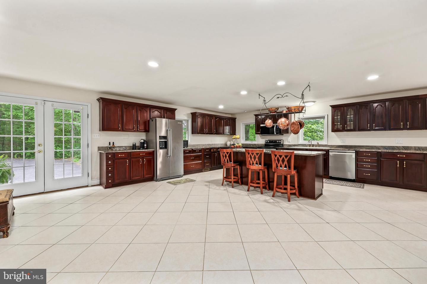 10200 SOUZA LN, MANASSAS, Virginia 20111, 6 Bedrooms Bedrooms, ,4 BathroomsBathrooms,Residential,For sale,10200 SOUZA LN,VAPW2095540 MLS # VAPW2095540