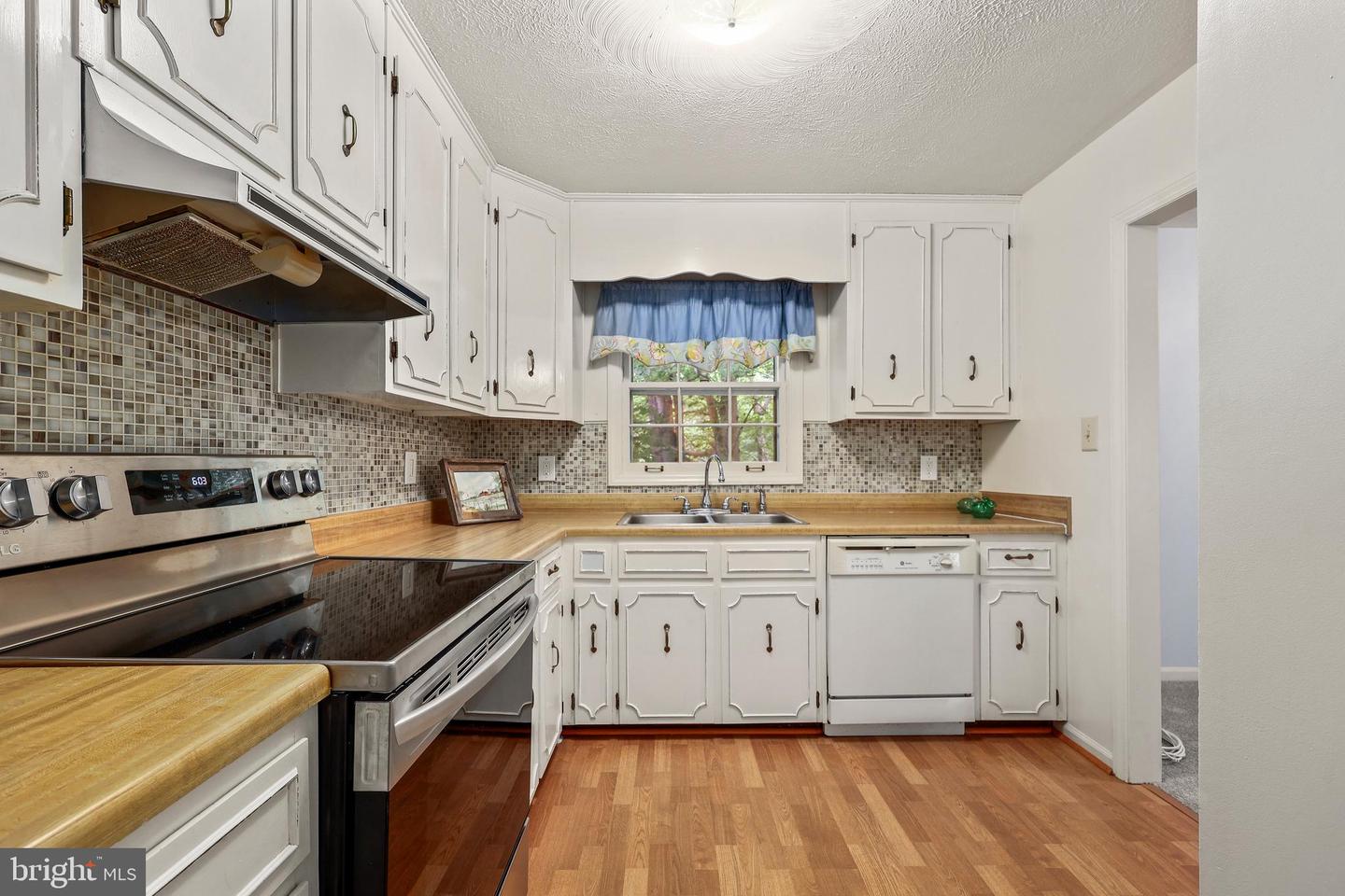 10200 SOUZA LN, MANASSAS, Virginia 20111, 6 Bedrooms Bedrooms, ,4 BathroomsBathrooms,Residential,For sale,10200 SOUZA LN,VAPW2095540 MLS # VAPW2095540