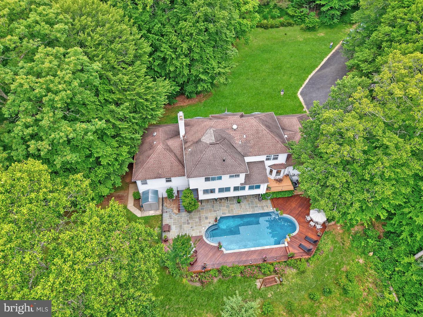 10200 SOUZA LN, MANASSAS, Virginia 20111, 6 Bedrooms Bedrooms, ,4 BathroomsBathrooms,Residential,For sale,10200 SOUZA LN,VAPW2095540 MLS # VAPW2095540