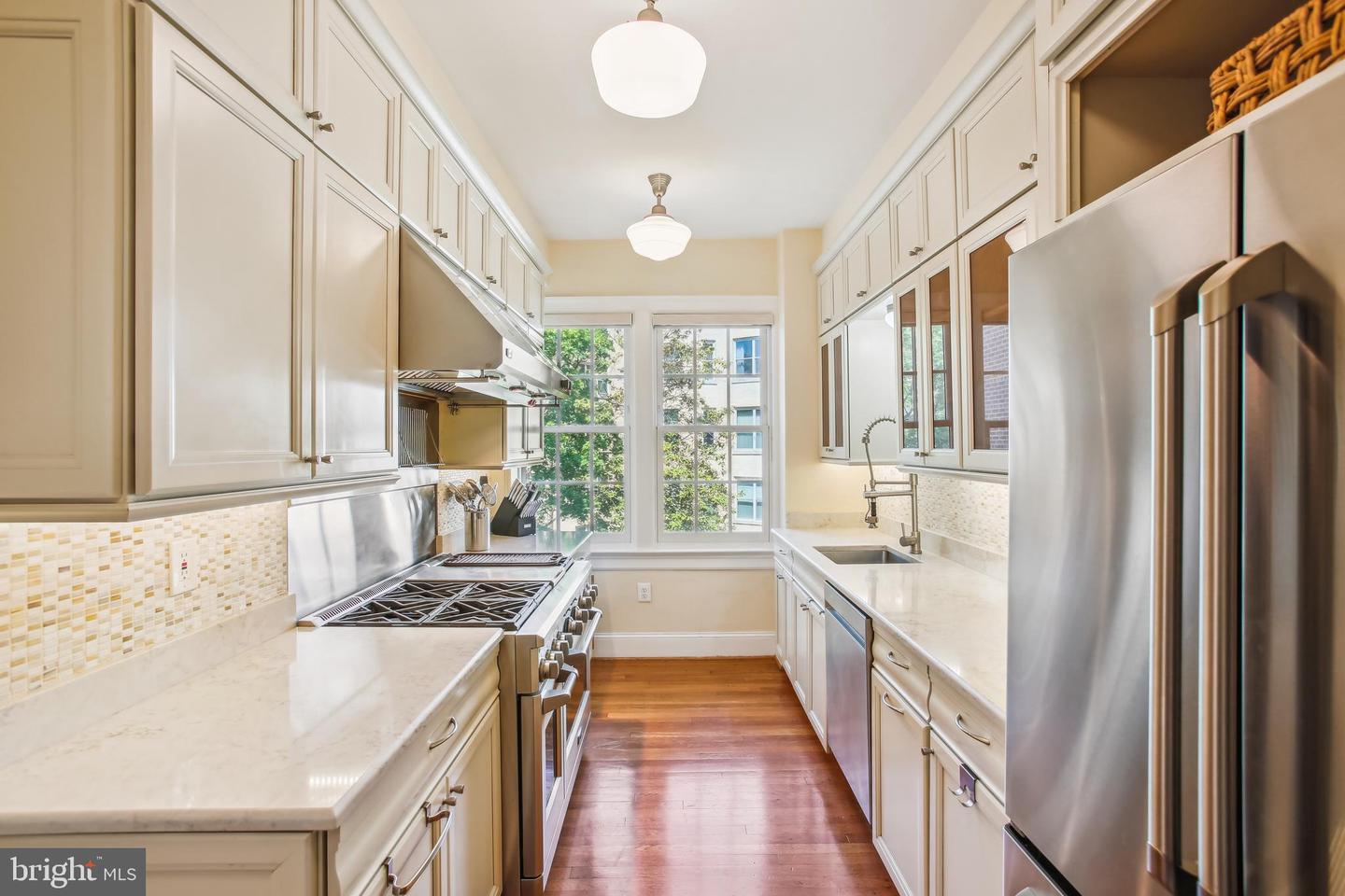 1661 CRESCENT PL NW #408, WASHINGTON, District Of Columbia 20009, 2 Bedrooms Bedrooms, ,2 BathroomsBathrooms,Residential,For sale,1661 CRESCENT PL NW #408,DCDC2202536 MLS # DCDC2202536