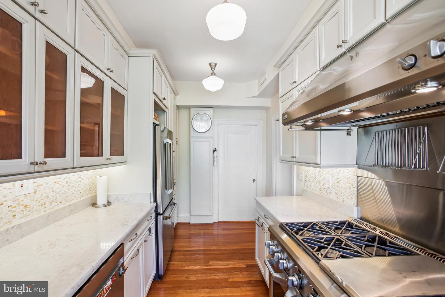 1661 CRESCENT PL NW #408, WASHINGTON, District Of Columbia 20009, 2 Bedrooms Bedrooms, ,2 BathroomsBathrooms,Residential,For sale,1661 CRESCENT PL NW #408,DCDC2202536 MLS # DCDC2202536
