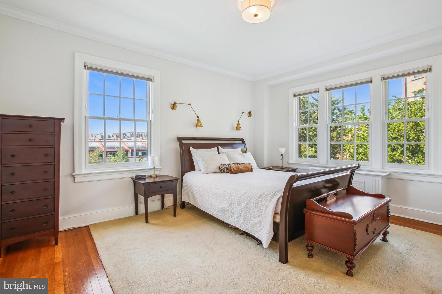 1661 CRESCENT PL NW #408, WASHINGTON, District Of Columbia 20009, 2 Bedrooms Bedrooms, ,2 BathroomsBathrooms,Residential,For sale,1661 CRESCENT PL NW #408,DCDC2202536 MLS # DCDC2202536