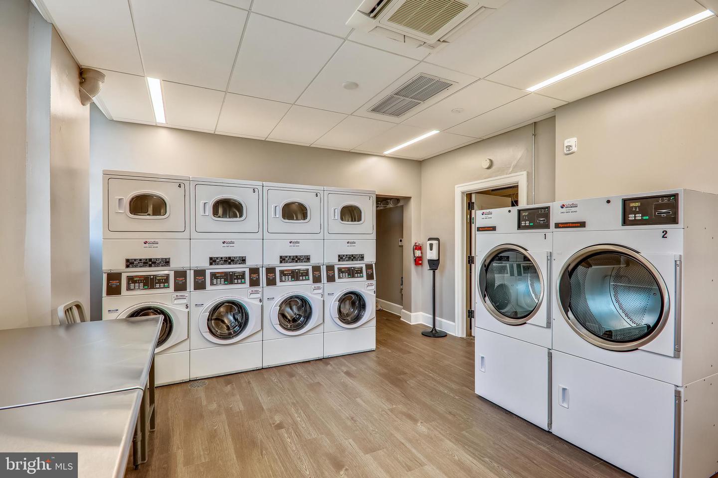 1661 CRESCENT PL NW #408, WASHINGTON, District Of Columbia 20009, 2 Bedrooms Bedrooms, ,2 BathroomsBathrooms,Residential,For sale,1661 CRESCENT PL NW #408,DCDC2202536 MLS # DCDC2202536