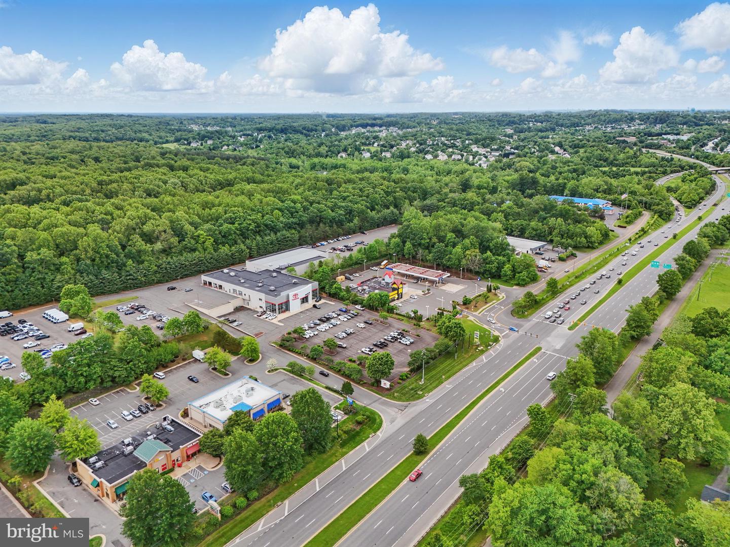 6320 LEE HIGHWAY ACCESS DR, WARRENTON, Virginia 20187, 3 Bedrooms Bedrooms, ,2 BathroomsBathrooms,Residential,For sale,6320 LEE HIGHWAY ACCESS DR,VAFQ2016802 MLS # VAFQ2016802