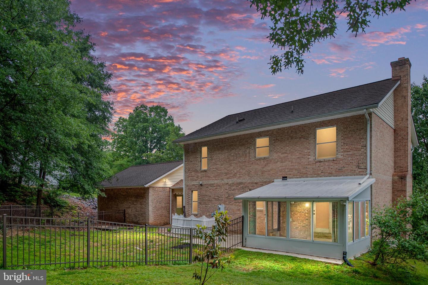 110 SPRINGWOOD DR, FREDERICKSBURG, Virginia 22401, 3 Bedrooms Bedrooms, ,3 BathroomsBathrooms,Residential,For sale,110 SPRINGWOOD DR,VAFB2008292 MLS # VAFB2008292