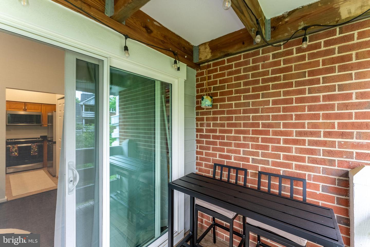 7596-N LAKESIDE VILLAGE DR, FALLS CHURCH, Virginia 22042, 1 Bedroom Bedrooms, ,1 BathroomBathrooms,Residential,For sale,7596-N LAKESIDE VILLAGE DR,VAFX2243046 MLS # VAFX2243046