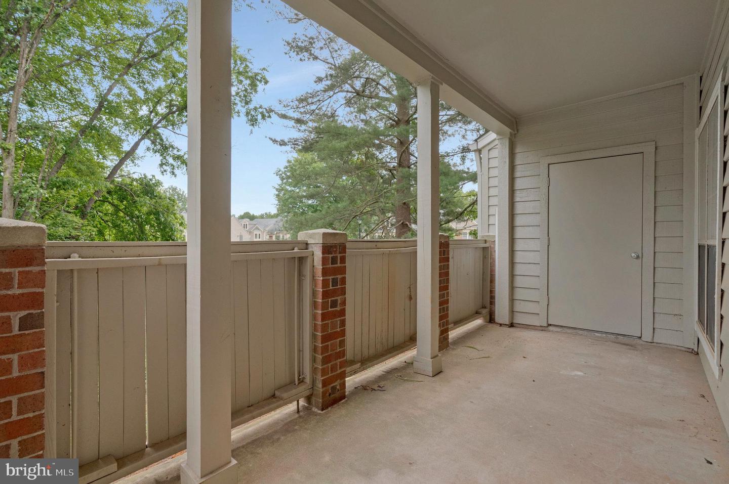 12153 PENDERVIEW LN #2001, FAIRFAX, Virginia 22033, 2 Bedrooms Bedrooms, ,2 BathroomsBathrooms,Residential,For sale,12153 PENDERVIEW LN #2001,VAFX2243078 MLS # VAFX2243078