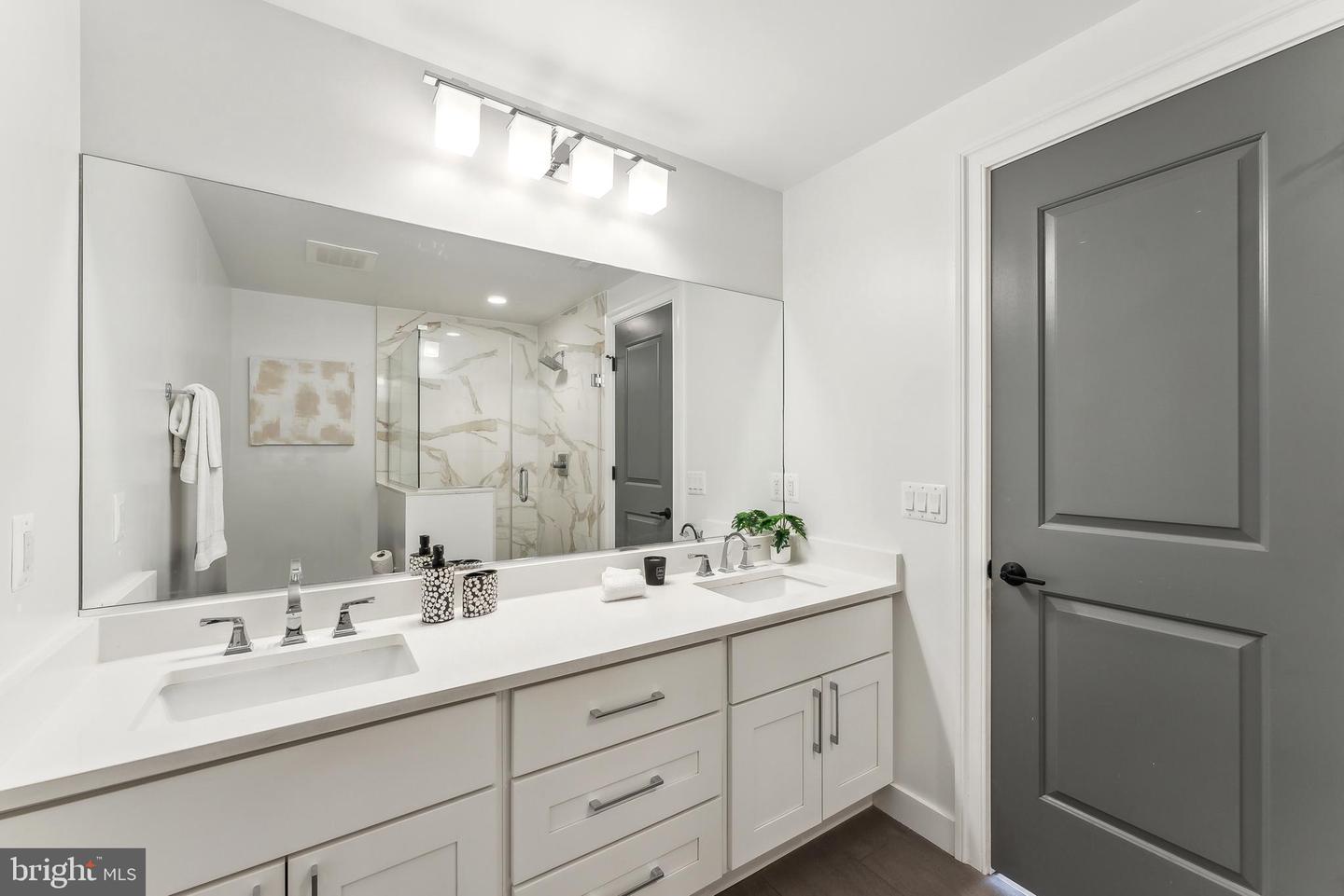 1007 BRYANT ST NE #3, WASHINGTON, District Of Columbia 20018, 2 Bedrooms Bedrooms, ,2 BathroomsBathrooms,Residential,For sale,1007 BRYANT ST NE #3,DCDC2202462 MLS # DCDC2202462
