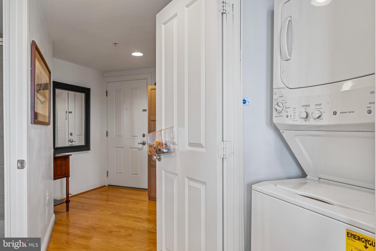 4490 MARKET COMMONS DR #602, FAIRFAX, Virginia 22033, 2 Bedrooms Bedrooms, ,2 BathroomsBathrooms,Residential,For sale,4490 MARKET COMMONS DR #602,VAFX2243188 MLS # VAFX2243188
