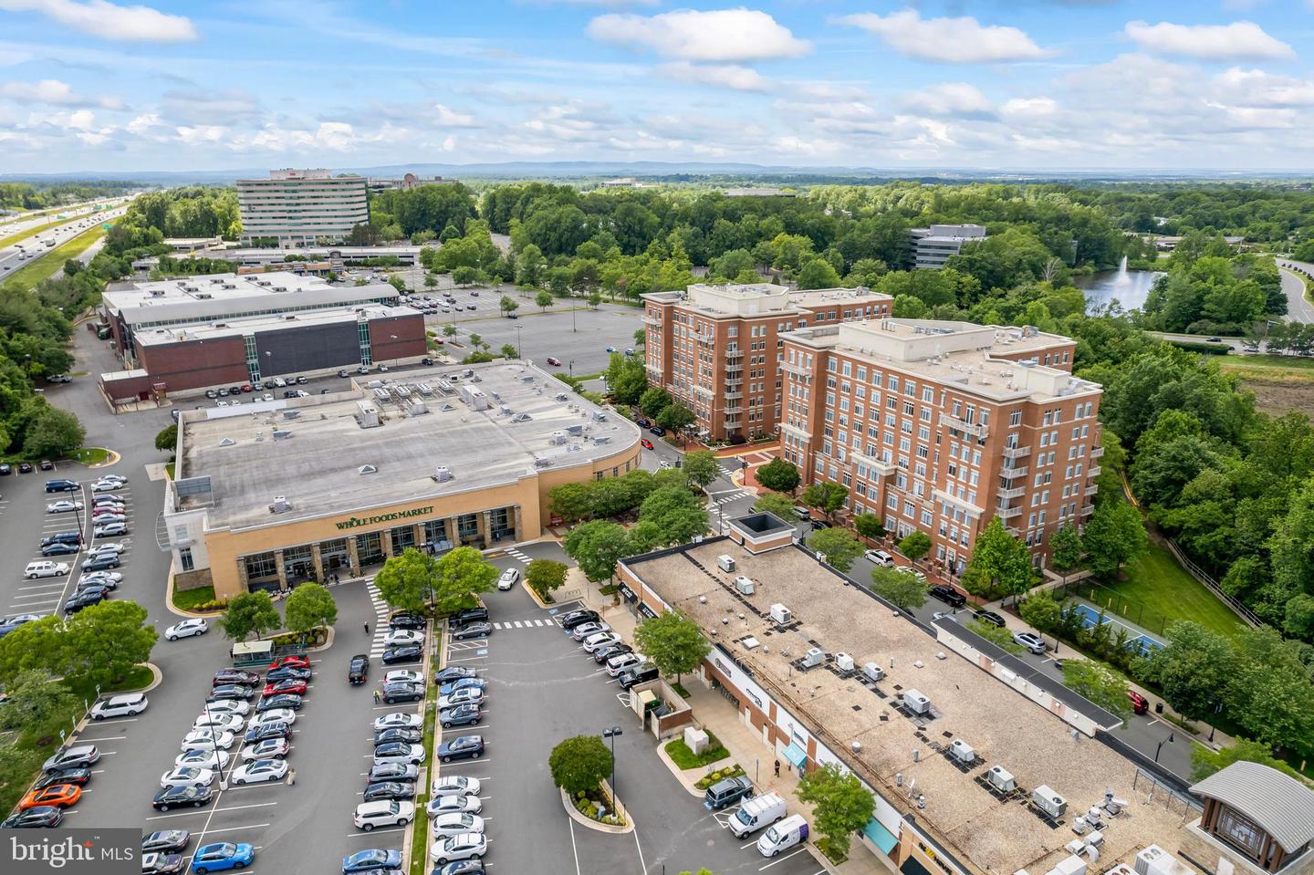 4490 MARKET COMMONS DR #602, FAIRFAX, Virginia 22033, 2 Bedrooms Bedrooms, ,2 BathroomsBathrooms,Residential,For sale,4490 MARKET COMMONS DR #602,VAFX2243188 MLS # VAFX2243188