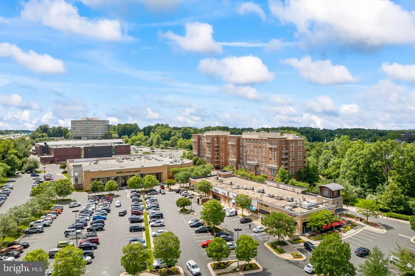 4490 MARKET COMMONS DR #602, FAIRFAX, Virginia 22033, 2 Bedrooms Bedrooms, ,2 BathroomsBathrooms,Residential,For sale,4490 MARKET COMMONS DR #602,VAFX2243188 MLS # VAFX2243188