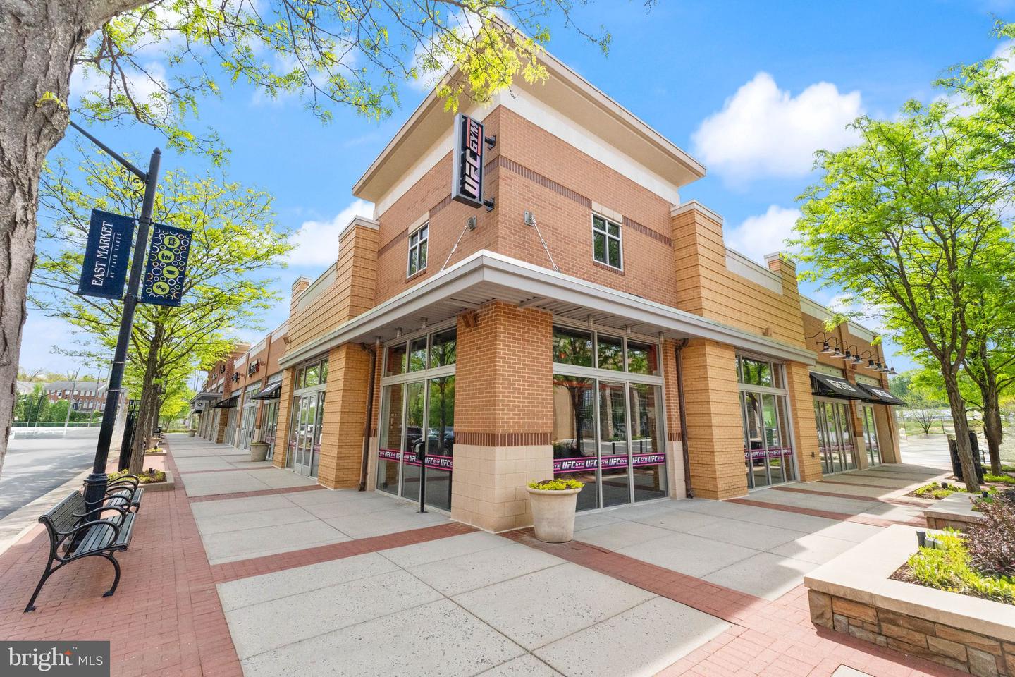 4490 MARKET COMMONS DR #602, FAIRFAX, Virginia 22033, 2 Bedrooms Bedrooms, ,2 BathroomsBathrooms,Residential,For sale,4490 MARKET COMMONS DR #602,VAFX2243188 MLS # VAFX2243188